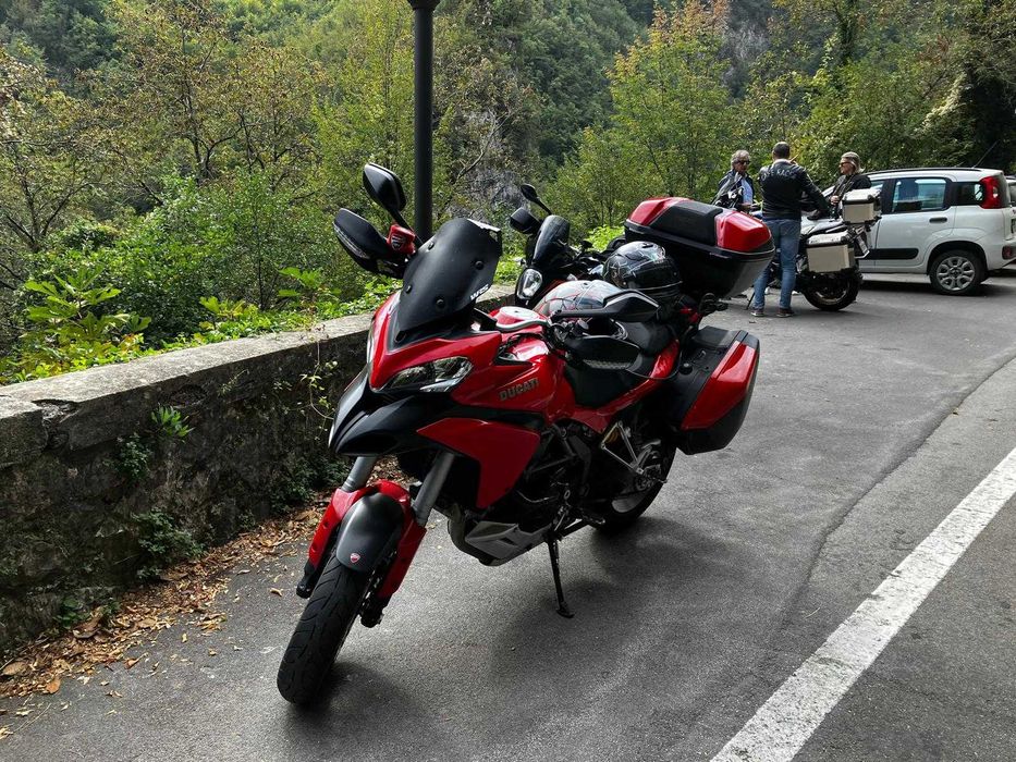 Ducati  1200 ccm