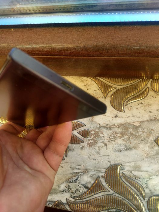 ""Sony Xperia Xz