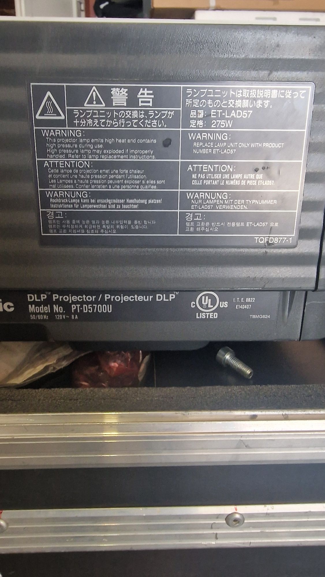 Videoproiector Panasonic PT-5700U