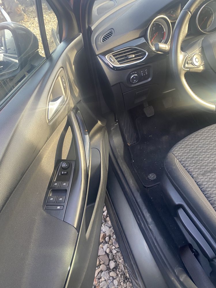 Față de ușă interior stânga față Opel Astra K