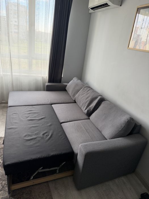 Разтегателен диван