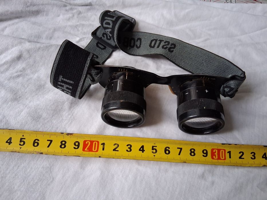 Продавам бинокъл тип очила