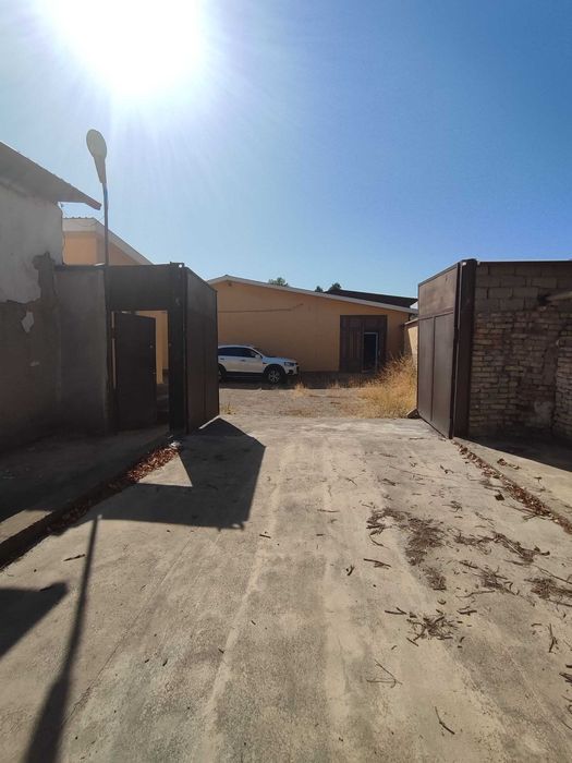 В аренду помещение 625м2 40 соток под цех . производство Янгибазар