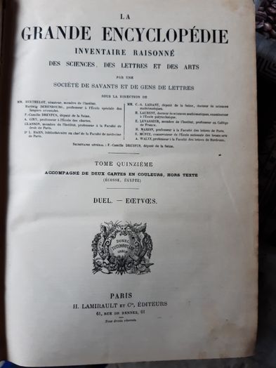 Larousse,in editie limitata