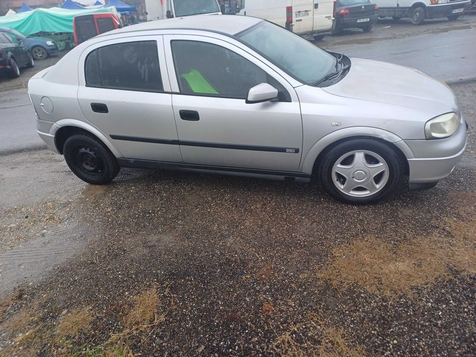 Opel astra 16 benzina