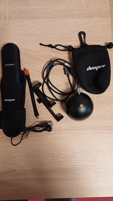 Sonar Deeper Pro + Deeper Extender. Kit complet plantat sau lansat.