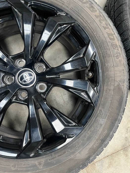 Гуми и Джанти 225/60/18 Toyota Rav4 Hybrid 2019/2025