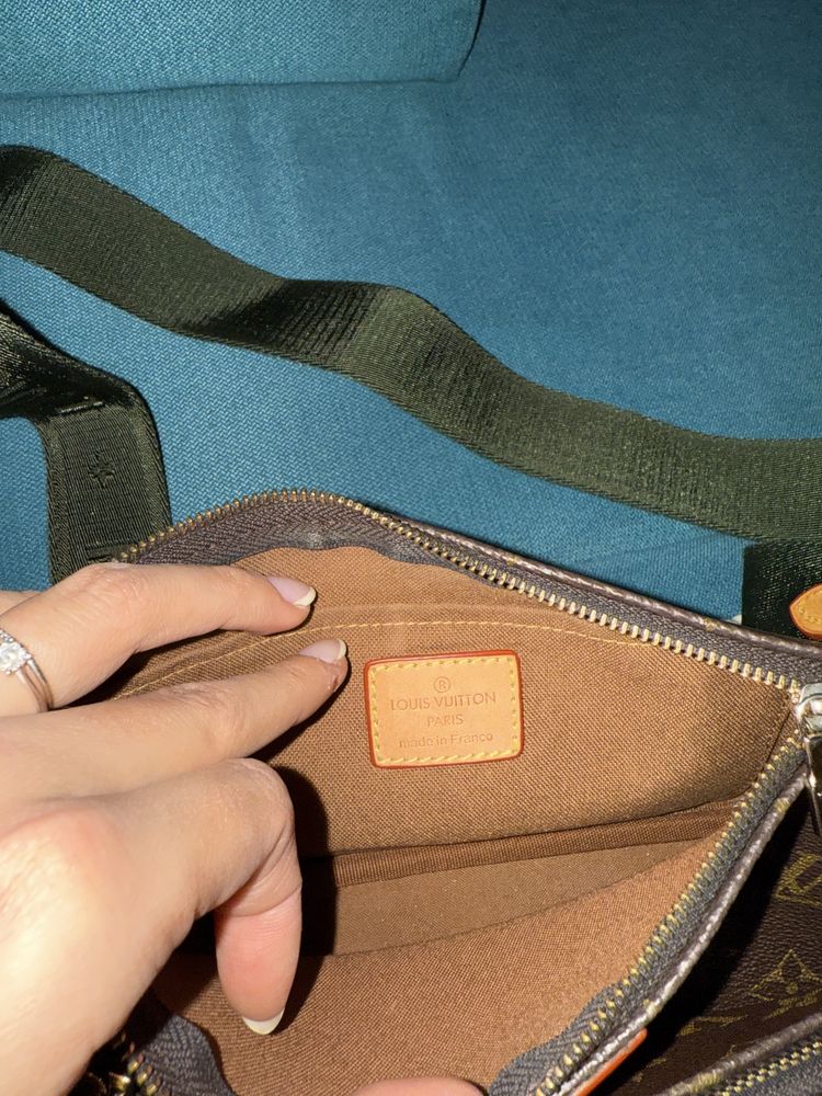 Чанта Louis Vuitton