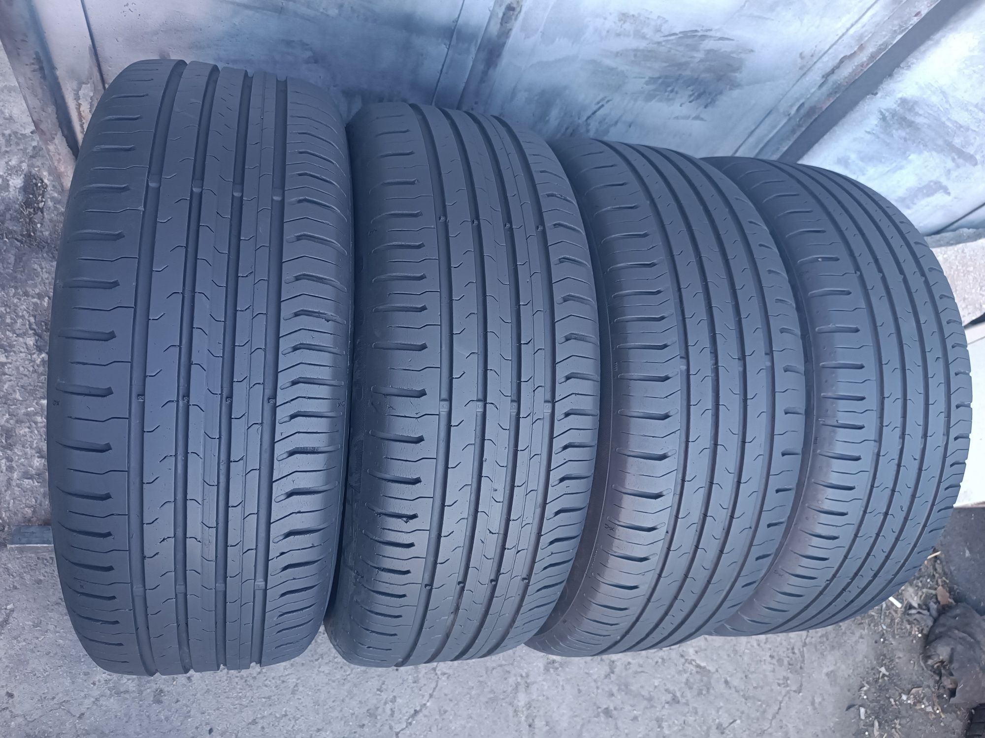 205/55/16 Continental