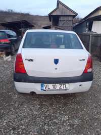 Vând Dacia Logan 2005