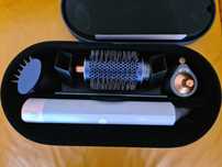 Професинална маша за коса Dyson HS05