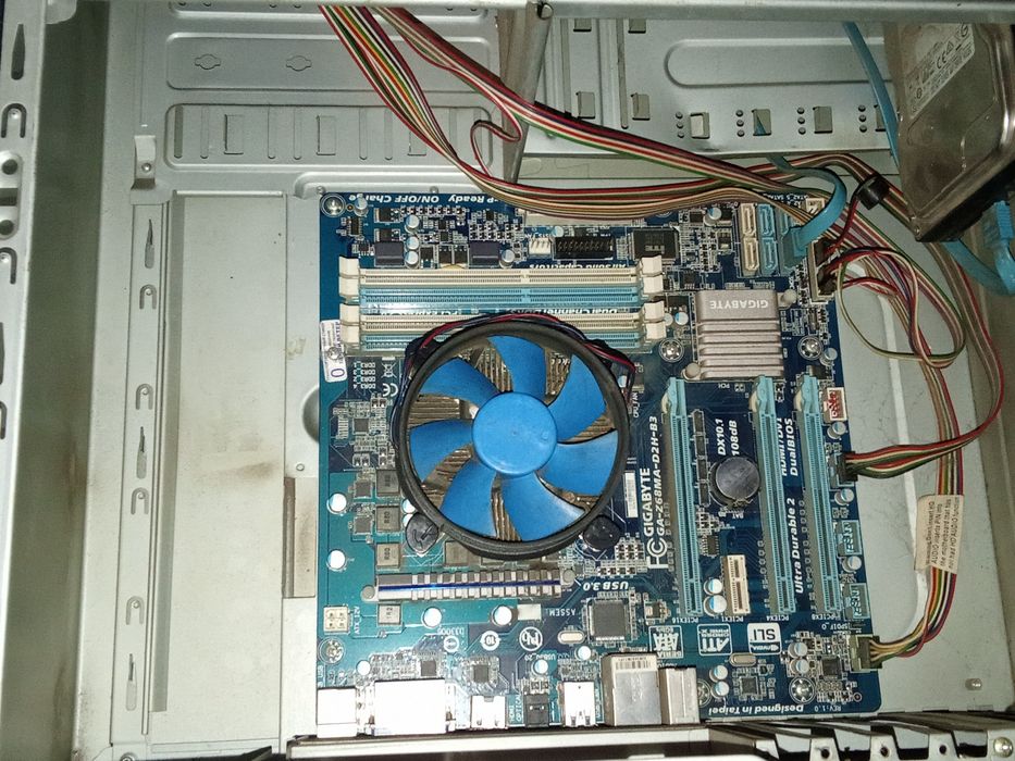 Продам запчасти на компьютер