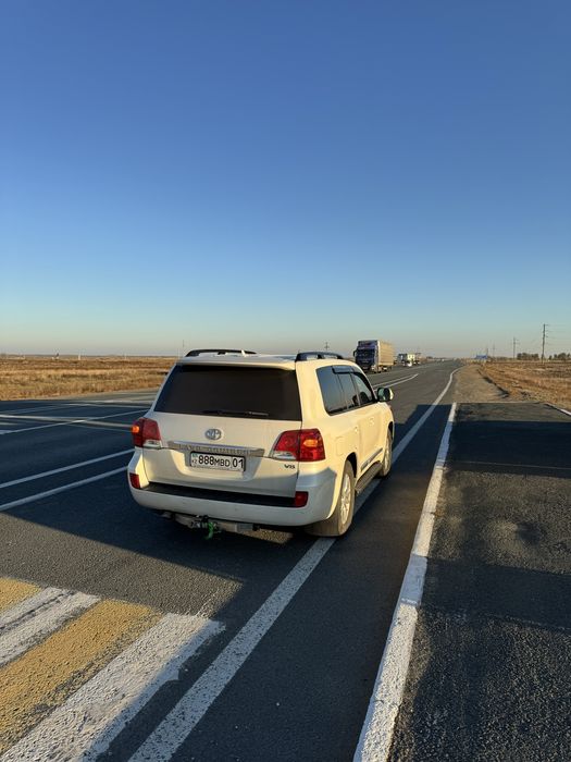 Аренда авто с водителем тлк 200