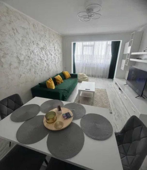 Direct Propietar Închiriez in Regim Hotelier