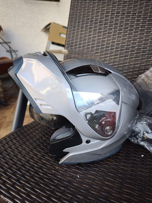 Vand casca moto scuter atv cu viziera barbie si lentile de soare retra