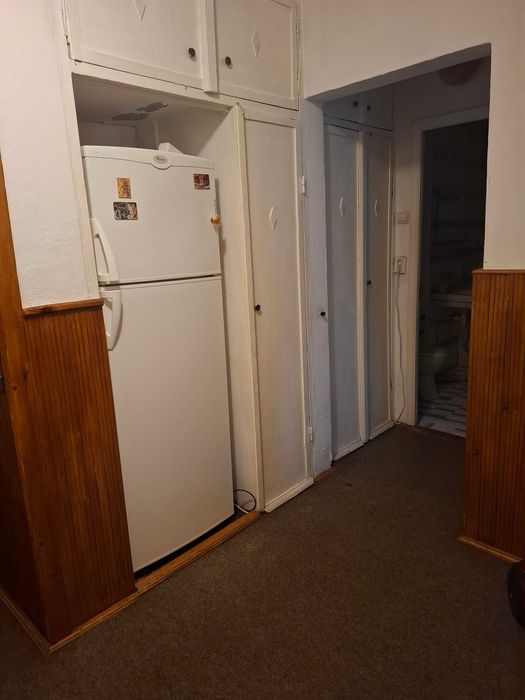 Dau in chirie, ap. 2 cam. decomandat, zona centrala Podgoria, et.1