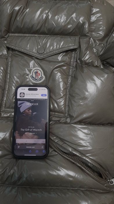Geaca Moncler karakorum