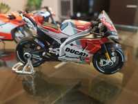 Колекция  мотоциклети Ducati от Shell
