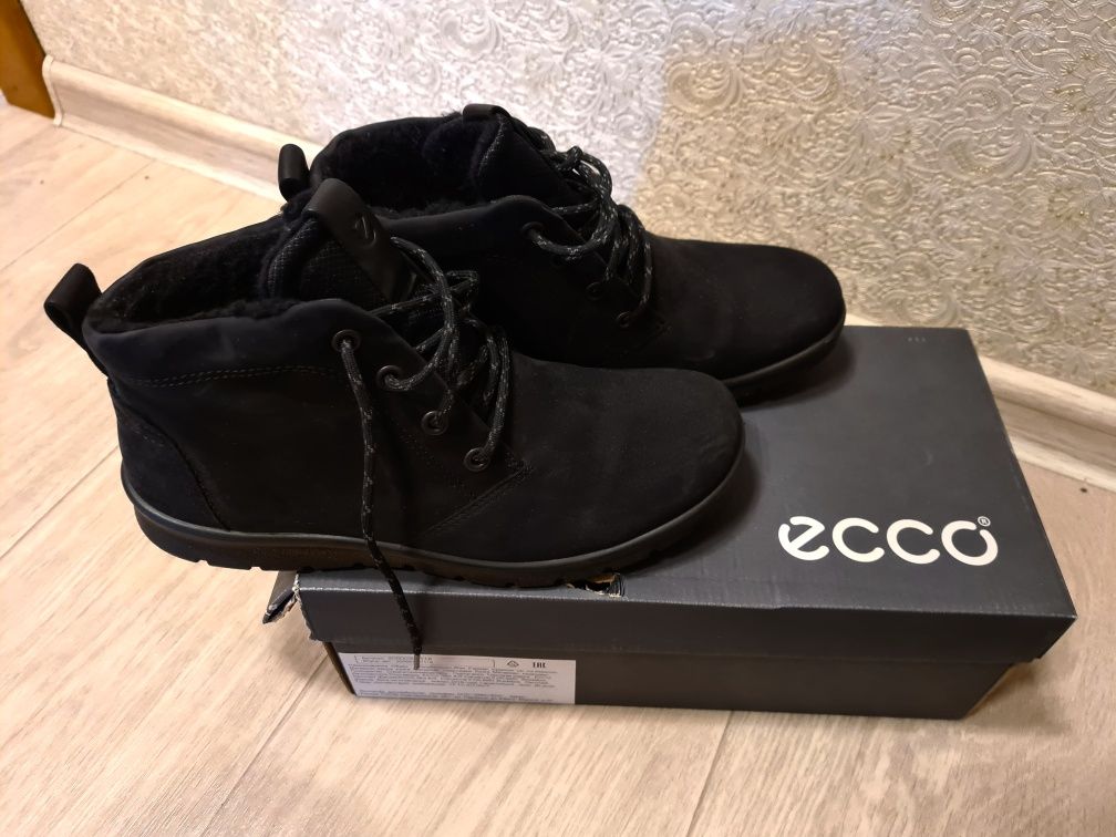 Продам ботинки фирмы ecco, 36-37 размер