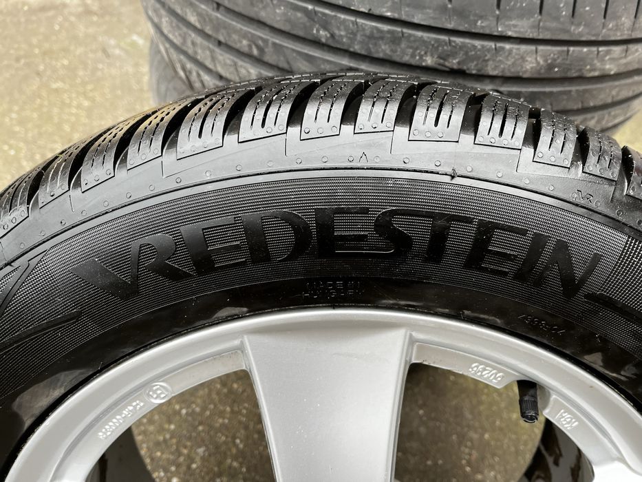 Anvelope VREDESTEIN iarna + jante