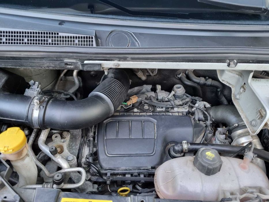 Opel vivaro 2019 vand sau schimb cu autoturism