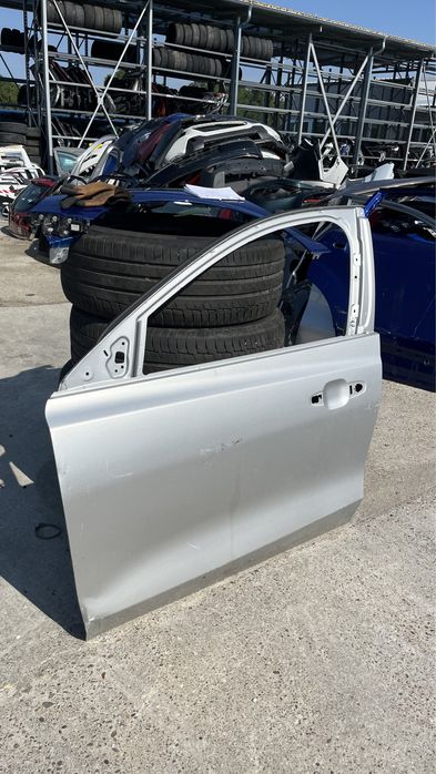 Предна лява врата Ford Focus MK4