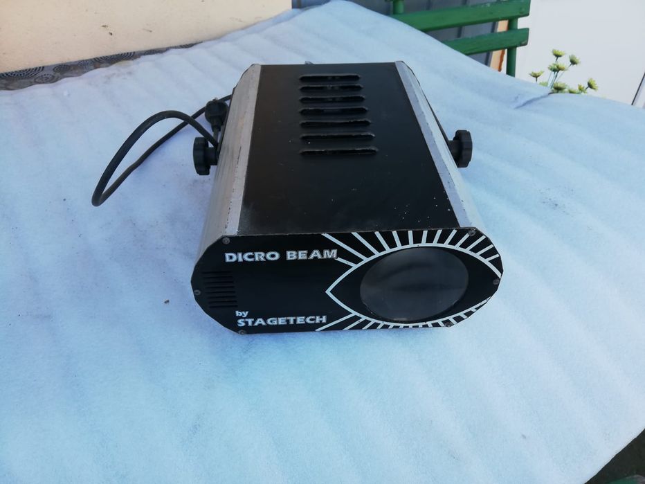 Proiector lumini pentru concerte etc