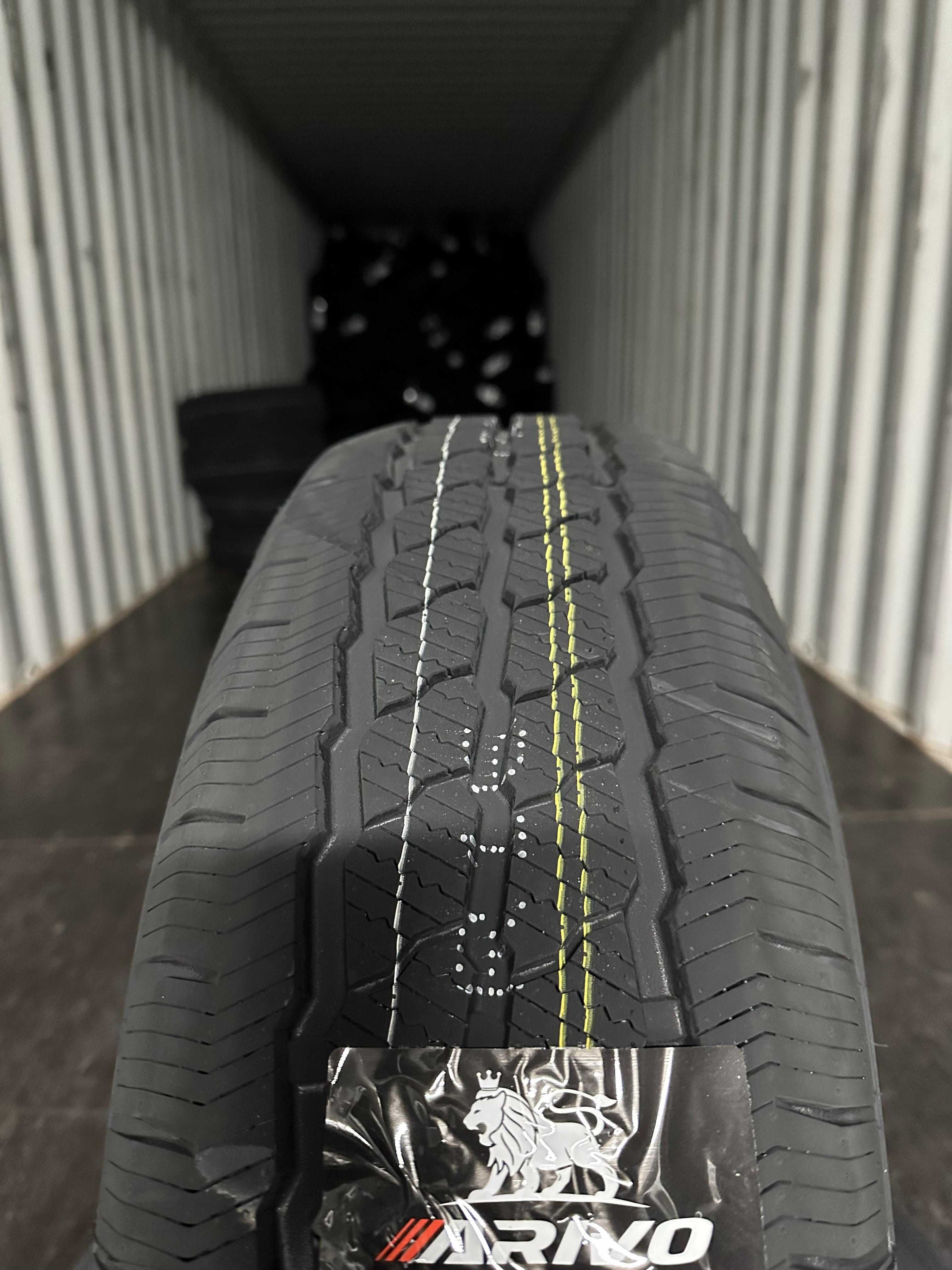 Нови Всесезонни Бусови Гуми Arivo Vanderful A/S 225/75R16C Нов Dot