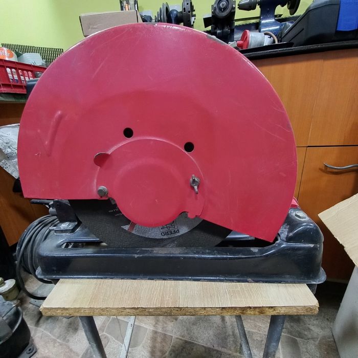 Fierăstrău circular pentru debitat metal 355mm, 2500W
Fierăstrău Circu