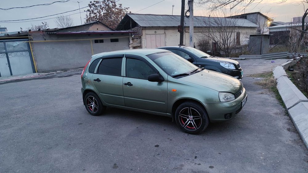 Продам свою ладу калину