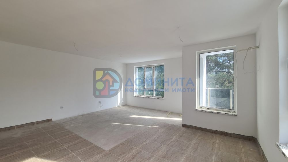 Просторно студио до южен плаж, 53 кв.м., гр. Приморско