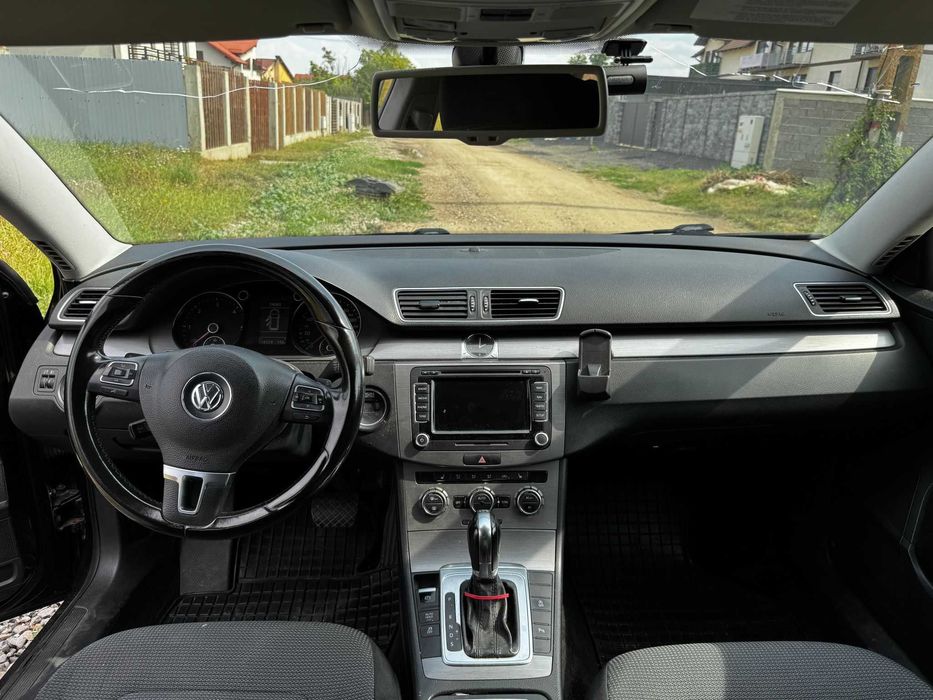 Volkswagen Passat 2.0 TDI Cutie automata DSG 2012