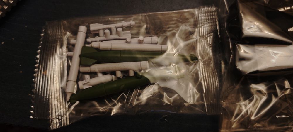 Модел на  СУ-25 1/72 на украинските ВВС