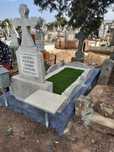 Monumente funerare