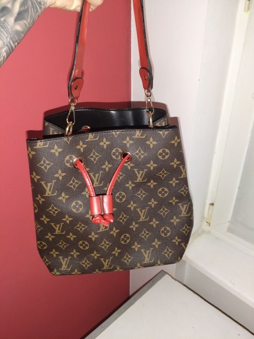 Geanta Louis Vuitton