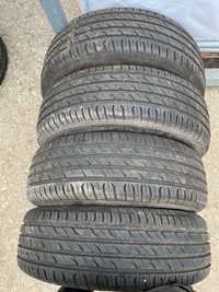 215/65 r17 de vara 4 buc f f bune Dot 2021 Semperit