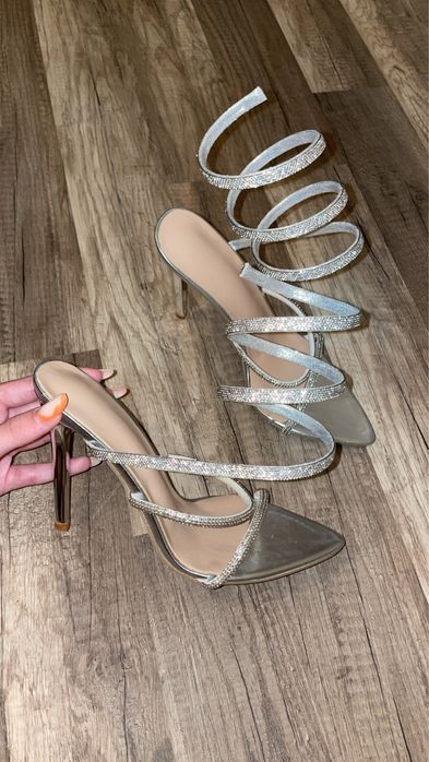 Pantofi cu toc, arginti, cu sclipici