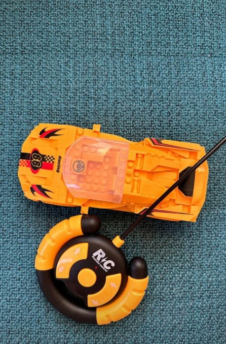 Машина на радиоуправлении