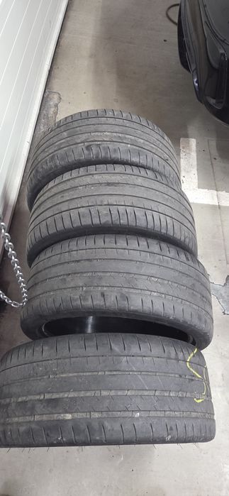 Michelin Pilot Sport 4S 255/35/R19