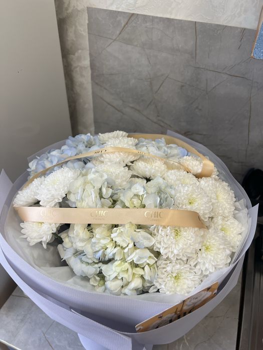 Продаю букет цветов