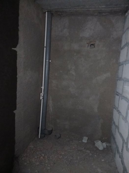 BAMda yangi uyda 2 xonali kvartira 2- qavatda cotiladi