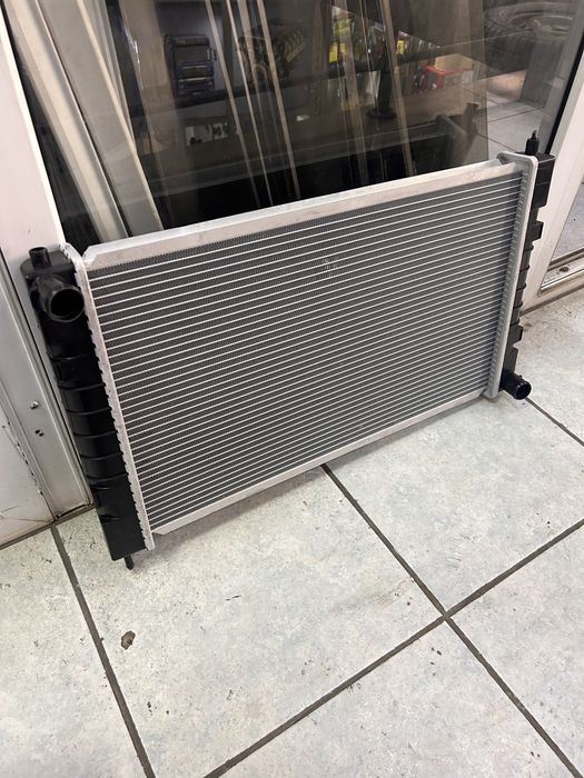 Основной радиатор Mercedes T2 ( Сапог ) D609 кузов