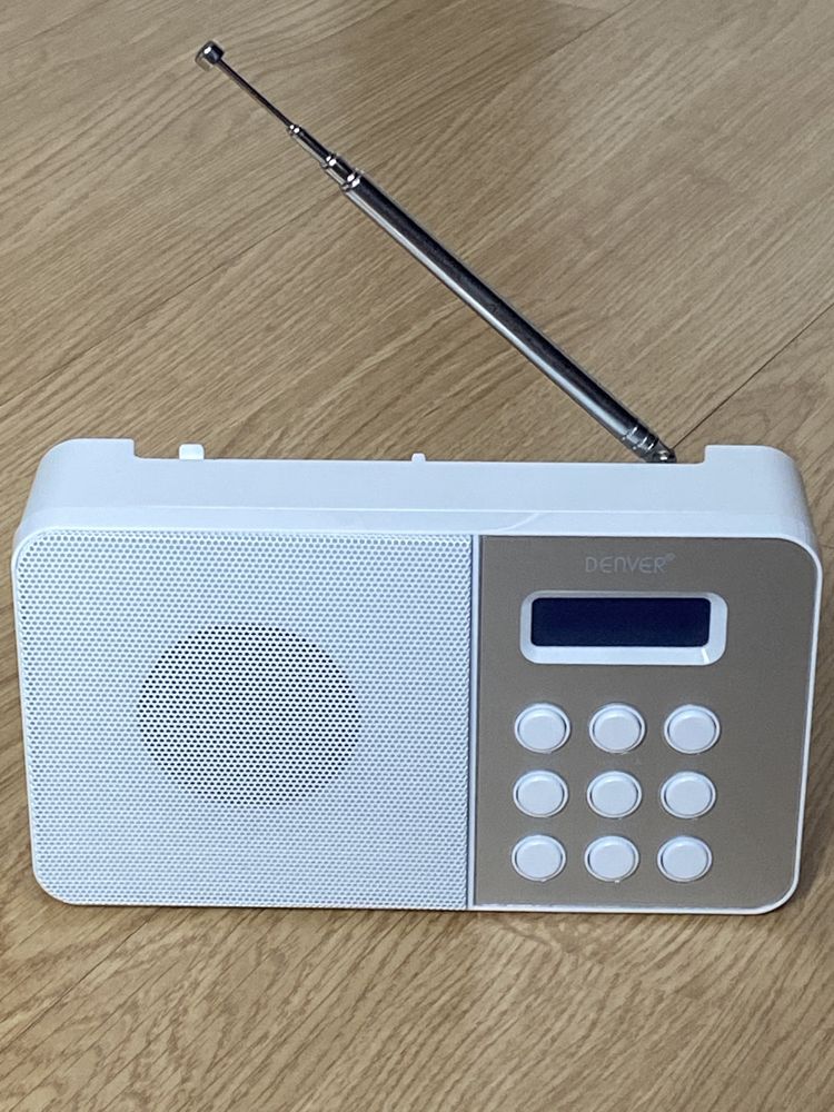 Radio Denver Dab - 33 White Dab+/Dab Fm Radio - produs nou