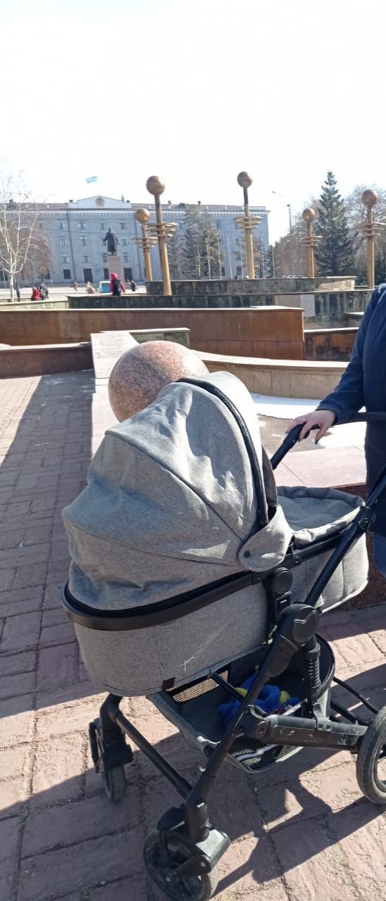 Продам коляску))