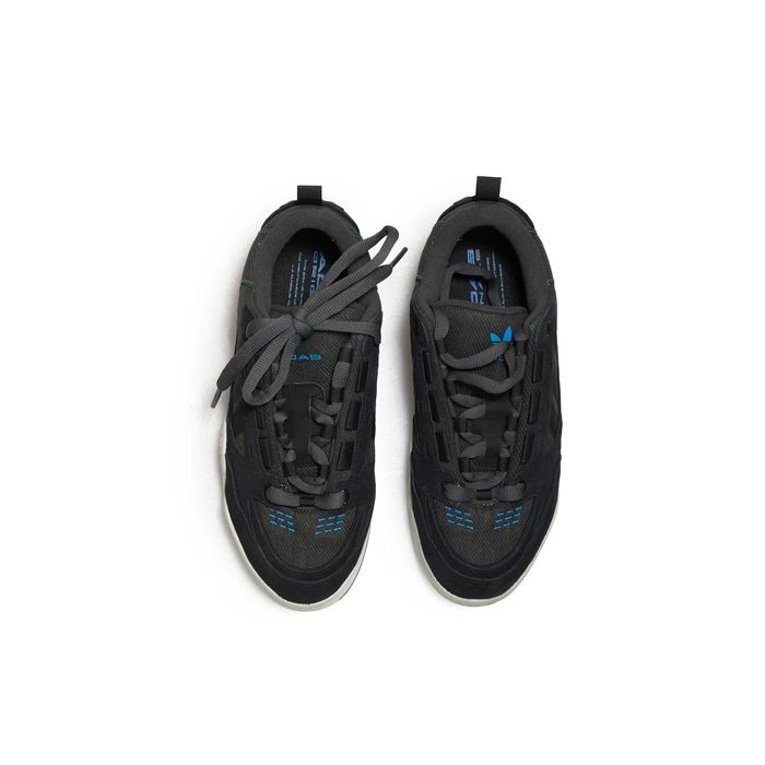Adidas Adi 2000 Sneakers