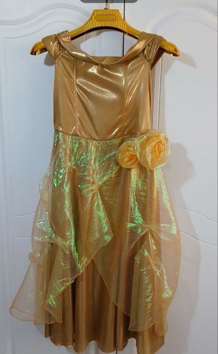 Платье нарядное для ПРАЗДНИКА 2 ШТУКИ