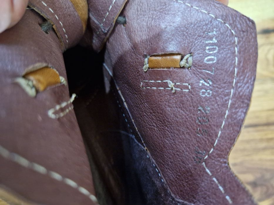 Ghete din piele naturala masura 36