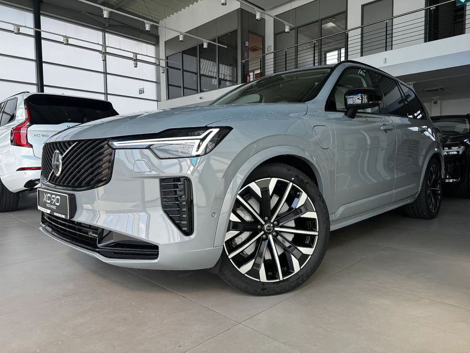 Volvo XC 90 Stoc / Garantie 4 ani / Posibilitate leasing