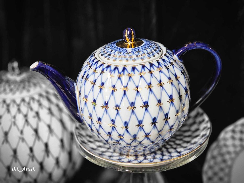 Lomonosov Russian Imperial Porcelain "Cobalt Net"