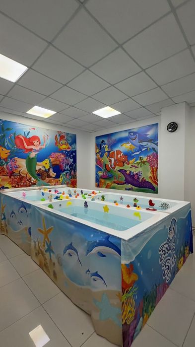 Продаются ванночки для грудничкового плавания